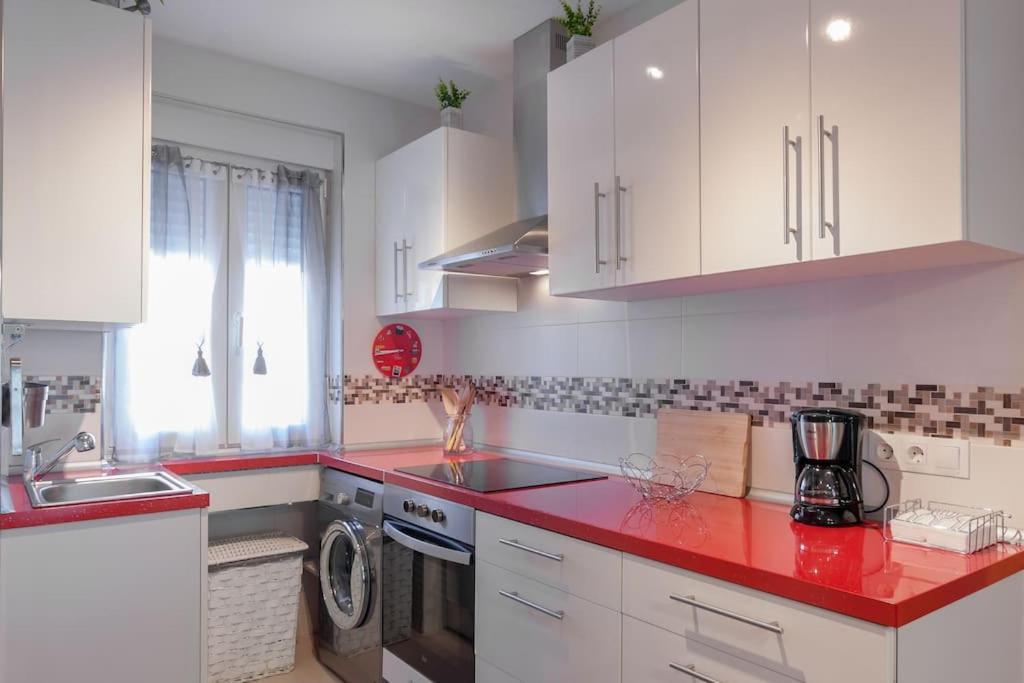 Davila Park'S Apartment Wifi Santander Luaran gambar